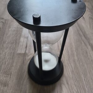 Black Hourglass Timer